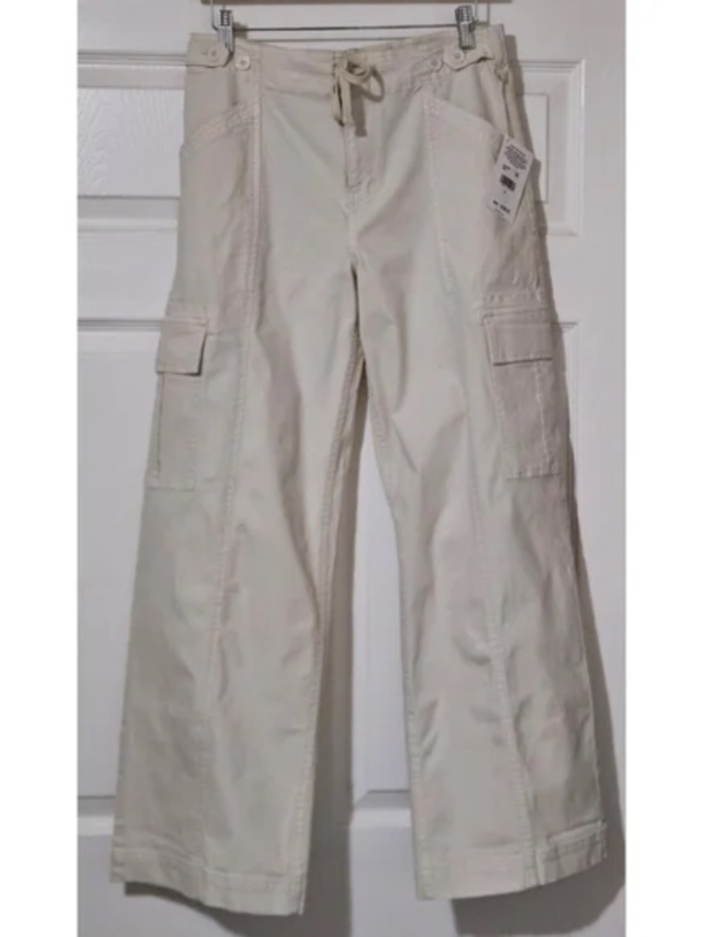 Splendid Ivory Wide Leg Cargo Pants